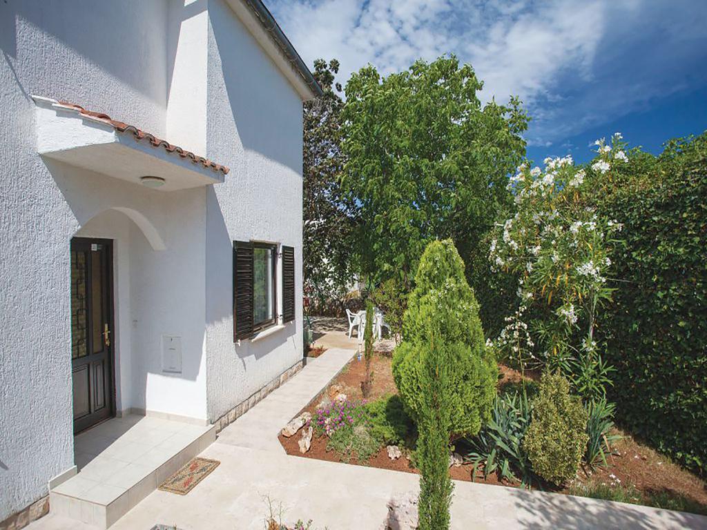 Apartments Vesna Pinezići Eksteriør billede
